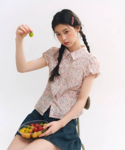 GEMEDA(ジェメダ)の「パール配色丸襟ドットブラウス(シャツ/ブラウス・レディース・ブラック・M)」の19枚目の写真