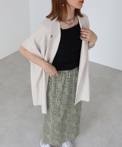 zena(ジェナ)の「ランダムリブスクエアタンクトップ(タンクトップ・レディース・ホワイト/ブラック・MEDIUM/X-LARGE/LARGE)」の8枚目の写真