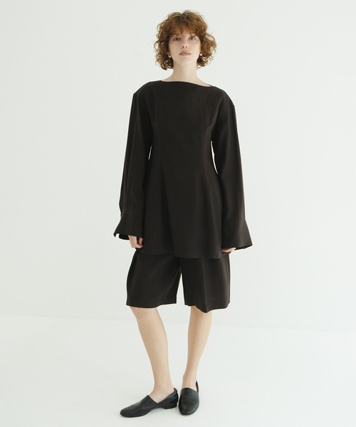 CLANE(クラネ)の「TENCEL MINI FLARE ONEPIECE(ワンピース・レディース・ブラウン/アイボリー・1/2)」の7枚目の写真