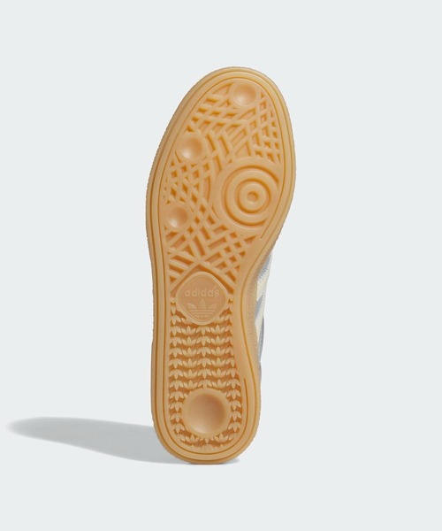 adidas（アディダス）の「ハンドボール スペツィアル シューズ / Handball Spezial Shoes / アディダスオリジナルス adidas Originals（スニーカー・レディース・シルバー・27.0cm/24.5cm/25.5cm/25.0cm/22.0cm/26.0cm/26.5cm/24.0cm/23.5cm/23.0cm/22.5cm/27.5cm/28.0cm/28.5cm/29.0cm）」の3枚目の写真