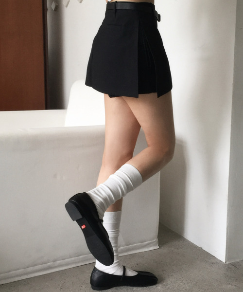 VIVID LADY（ビビッドレディー）の「ベルト付き ラップミニスカパン（スカート・レディース・ホワイト/ブラック・MEDIUM/SMALL）」の19枚目の写真