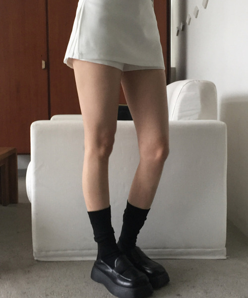 VIVID LADY（ビビッドレディー）の「ベルト付き ラップミニスカパン（スカート・レディース・ホワイト/ブラック・MEDIUM/SMALL）」の14枚目の写真