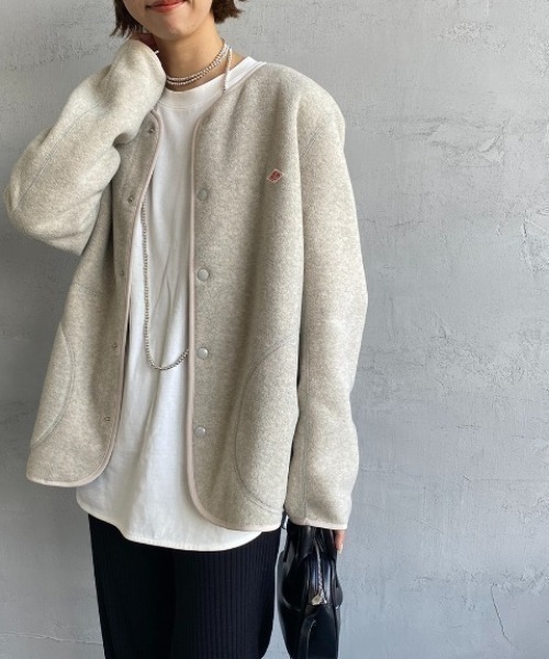 DANTON（ダントン）の「【WEB先行予約】[DANTON/ダントン] フリースノーカラージャケット（ノーカラージャケット・レディース・ブラウン/グレイッシュベージュ/ブラック/ダークグレー・40/38/44/42）」の4枚目の写真