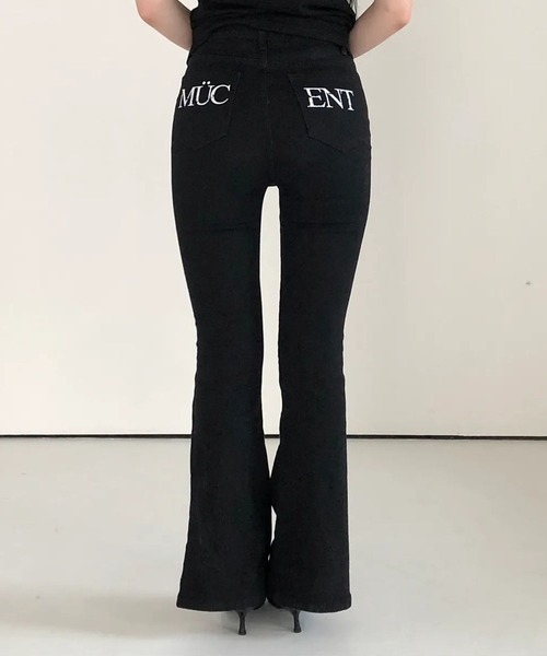 MUCENT(ムセント)の「MUCENT/RAXENブーツカットデニムパンツ(その他パンツ・レディース・ブラック・SMALL)」の8枚目の写真