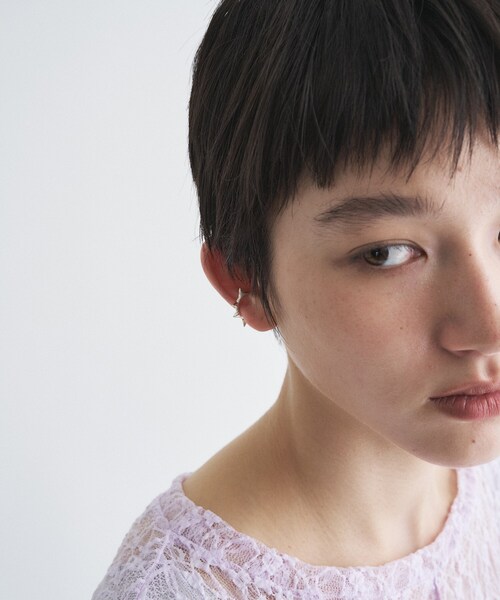 Soierie(ソワリー)の「soierie|Raw edge earcuff(イヤリング・レディース・ゴールド/シルバー・00)」の3枚目の写真