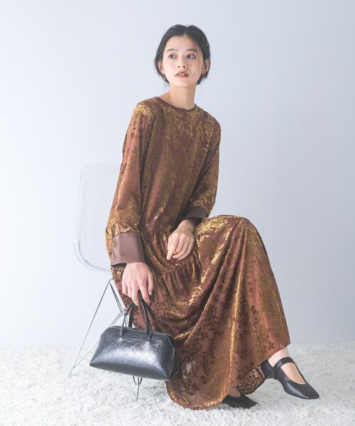 URBAN RESEARCH ROSSO WOMEN(アーバンリサーチ ロッソ)の「『WEB/一部店舗限定』フロッキープリントティアードワンピース(ワンピース・レディース・ブラウン/ブラック・FREE)」の20枚目の写真
