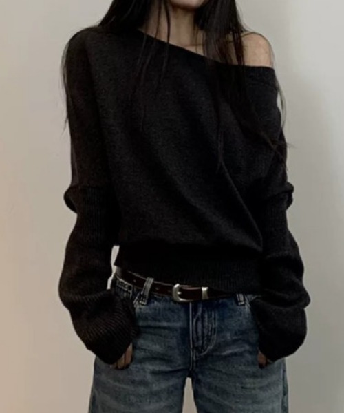 NANEA(ナネア)の「ワイドネックニットプルオーバー(ニット/セーター・レディース・グレー/アイボリー/ブラック・フリー)」の14枚目の写真