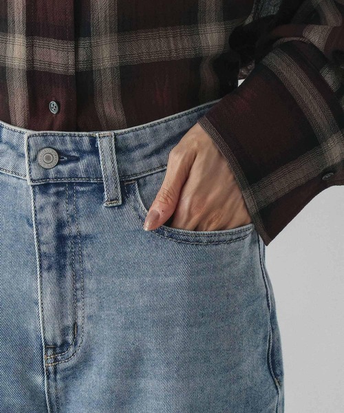 GLOBAL WORK(グローバルワーク)の「GOODデニムバギースキニーパンツ/911104(デニムパンツ・レディース・サックスブルー/ブラック・MEDIUM/SMALL/X-SMALL/LARGE)」の15枚目の写真