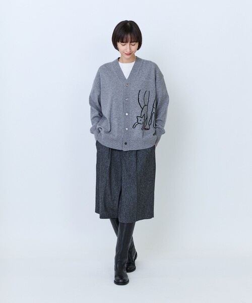 LOISIR(ロワズィール)の「《塩川いづみさんコラボ》ウールインターシャカーディガン(カーディガン/ボレロ・レディース・グレー/ベージュ・FREE)」の8枚目の写真