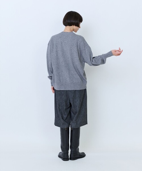LOISIR(ロワズィール)の「《塩川いづみさんコラボ》ウールインターシャカーディガン(カーディガン/ボレロ・レディース・グレー/ベージュ・FREE)」の10枚目の写真