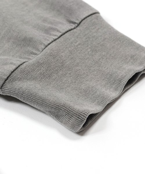 BIGWAVE COLLECTIVE(ビッグウェーブコレクティブ)の「PEACE BEGINS SMILE L/S TEE (TITANIUM)(Tシャツ/カットソー・メンズ・その他・LARGE)」の4枚目の写真