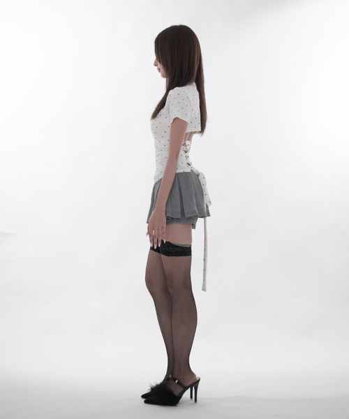 Melviianne（メルヴィアンヌ）の「Open back lace-up tops（Tシャツ/カットソー・レディース・Black/White・SMALL/MEDIUM）」の13枚目の写真
