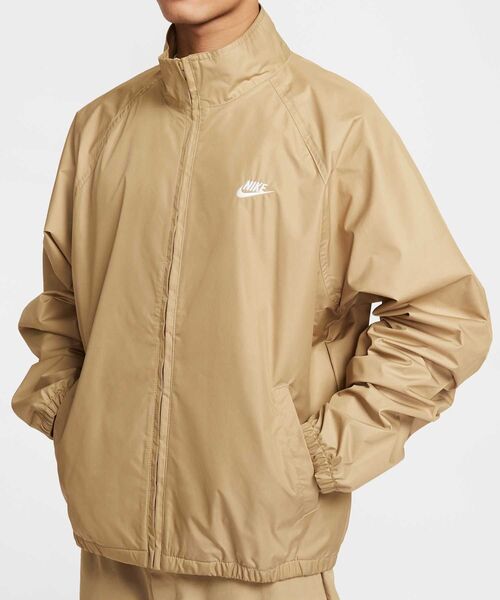 NIKE(ナイキ)の「ナイキ スポーツウェア クラブ メンズ ロスコー フルジップ ジャケット / Nike Sportswear Club Men's Roscoe Full-Zip Jacket HV1140-297 Parachute Beige(ブルゾン・メンズ・ベージュ・L/2XL/XL/S/M)」の4枚目の写真