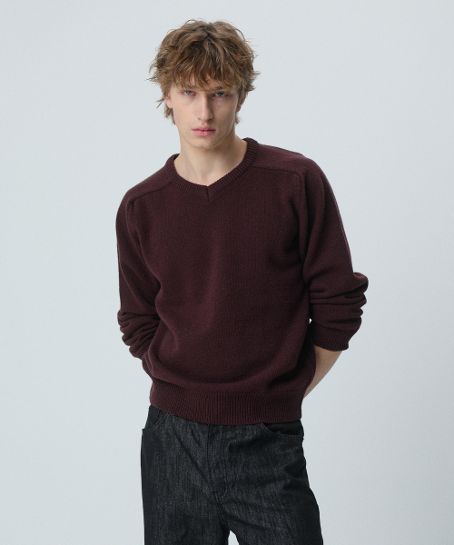 FLAWSROOM(フローズルーム)の「ファインウール Vネックニット ワイン(ニット/セーター・メンズ・その他・LARGE/MEDIUM)」の1枚目の写真