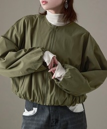 コクーンノーカラーショートブルゾン