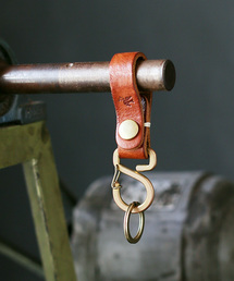 sot（ソット）の「ハンドウォッシュレザー カラビナキーホルダー（キーホルダー）」