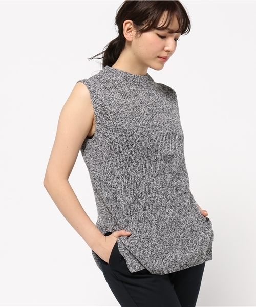 22 OCTOBRE（ヴァンドゥ－オクトーブル）の「バルキーロングベスト（ニット/セーター・レディース・ブラック/ベージュ/ネイビー・2）」の2枚目の写真