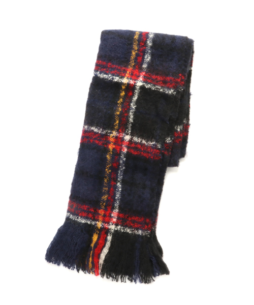 mimis（ミイーミイーズ）の「【U.Q/ユウキュウ】チェックマフラー【mimis/ミィーミィーズ】（マフラー・レディース・ベージュ/ネイビー/レッド・FREE）」の6枚目の写真