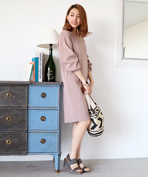 N.（N. Natural Beauty Basic）（エヌエヌナチュラルビューティーベーシック）の「総針サックワンピース（ワンピース・レディース・ベージュ/ネイビー/ホワイト/ブルー・MEDIUM）」の9枚目の写真