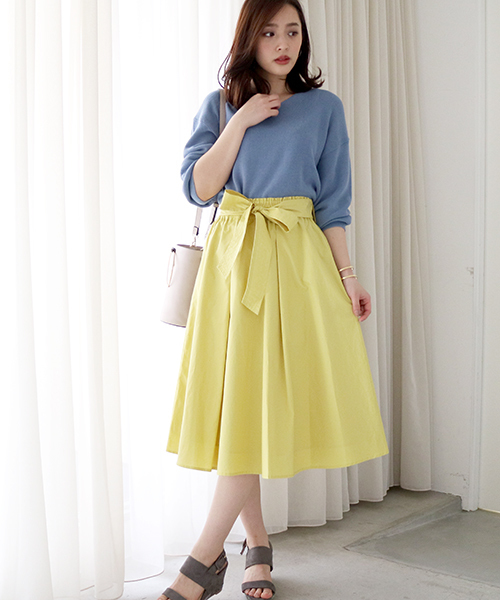 N.（N. Natural Beauty Basic）（エヌエヌナチュラルビューティーベーシック）の「ウエストシャーリングリボンベルトスカート（スカート・レディース・ベージュ/イエロー/ネイビー/レッド・MEDIUM）」の15枚目の写真