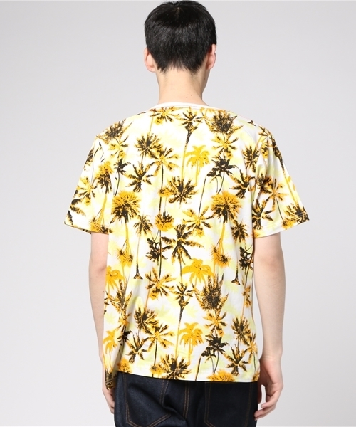 WEGO（ウィゴー）の「WEGO/パームツリープリントカットソー（Tシャツ/カットソー・メンズ・ブルー系その他/オレンジ系その他・MEDIUM/LARGE）」の7枚目の写真