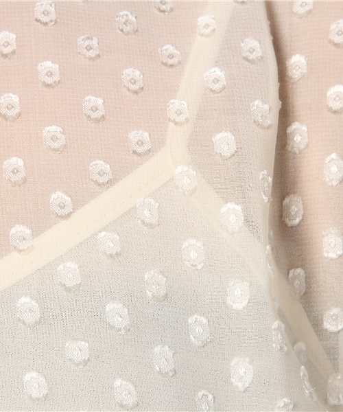 merlot plus（メルロープリュス）の「ドット柄シアーウエストギャザードルマンブラウス7026（シャツ/ブラウス・レディース・レッド/ブラウン/アイボリー/ブラック・FREE）」の12枚目の写真