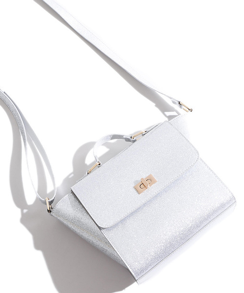 WEGO（ウィゴー）の「WEGO/バブリーショルダーバッグ（ショルダーバッグ・レディース・ブラック/その他1/イエロー/ピンク/ホワイト/レッド/ブラウン/その他2・FREE）」の7枚目の写真