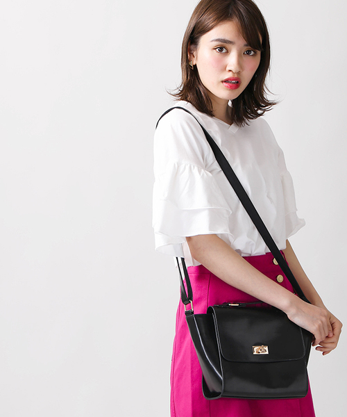 WEGO（ウィゴー）の「WEGO/バブリーショルダーバッグ（ショルダーバッグ・レディース・ブラック/その他1/イエロー/ピンク/ホワイト/レッド/ブラウン/その他2・FREE）」の9枚目の写真