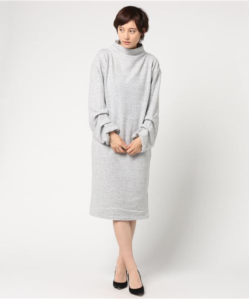 VENCEEXCHANGE（ヴァンスエクスチェンジ）の「袖タックロングワンピース              （ワンピース・レディース・ブラック/グレー/ブルー・MEDIUM）」の11枚目の写真