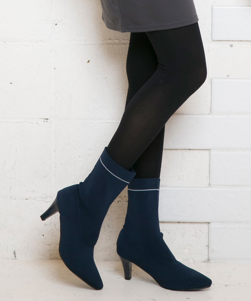 KOBE LETTUCE（コウベレタス）の「取り入れなきゃ損★秋冬大注目！美脚効果も◎ラインdesign☆ストレッチソックスブーツ/レディースシューズ[I1427]神戸レタス（ブーツ・レディース・ネイビー/カーキ/ブラック/グレー・M/S/L/LL）」の4枚目の写真