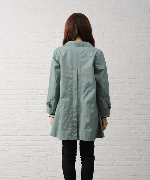POU DOU DOU（プードゥドゥ）の「コットンナイロンサテン丸衿コート（ステンカラーコート・レディース・ベージュ/ミント/ピンク・03）」の4枚目の写真