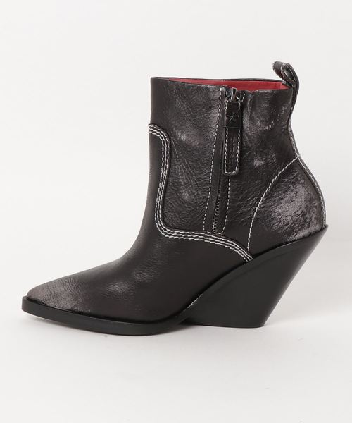 DIESEL(ディーゼル)の「WOMEN’S ショートレザーブーツ(ブーツ・レディース・ブラック・36/37/38/39/35)」の4枚目の写真