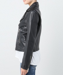 Deuxieme Classe（ドゥーズィエムクラス）の「SWORD LEATHER