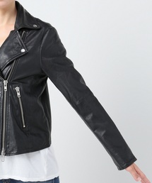 Deuxieme Classe（ドゥーズィエムクラス）の「SWORD LEATHER