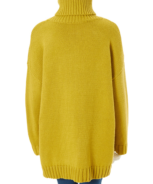 fifth（フィフス）の「オフタートルオーバーサイズニット（ニット/セーター・レディース・レッド/イエロー/グリーン/ブラウン・MEDIUM）」の9枚目の写真