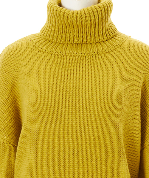 fifth（フィフス）の「オフタートルオーバーサイズニット（ニット/セーター・レディース・レッド/イエロー/グリーン/ブラウン・MEDIUM）」の10枚目の写真