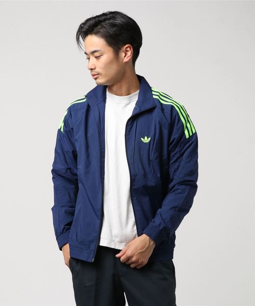 adidas（アディダス）の「adidas / フレームストライク ウーブン