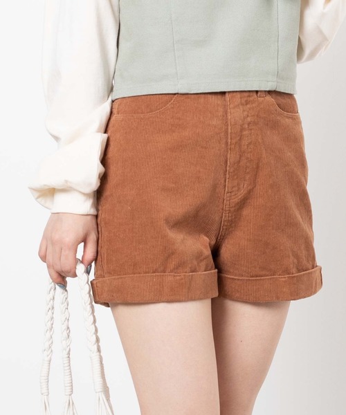 WEGO（ウィゴー）の「WEGO/コーデュロイハイウエストショートパンツ（その他パンツ・レディース・ブラック/アイボリー/キャメル/ワイン/ライトグレー・SMALL/MEDIUM/LARGE/X-SMALL）」の5枚目の写真
