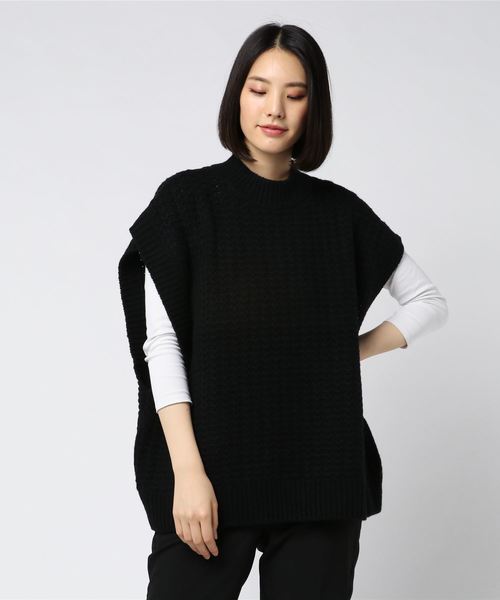 CLANE（クラネ）の「CABLE KNIT VEST（ニット/セーター・レディース・ブラック/ベージュ/アイボリー・1/2）」の7枚目の写真