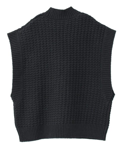 CLANE（クラネ）の「CABLE KNIT VEST（ニット/セーター・レディース・ブラック/ベージュ/アイボリー・1/2）」の17枚目の写真