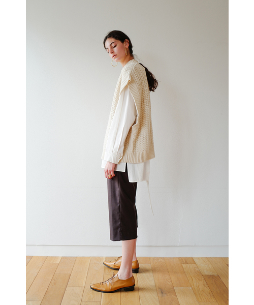 CLANE（クラネ）の「CABLE KNIT VEST（ニット/セーター・レディース・ブラック/ベージュ/アイボリー・1/2）」の21枚目の写真