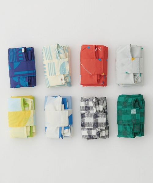 392 plusm(サンキューニプリュスエム)の「water repellent bag BIG(エコバッグ/サブバッグ・レディース・ブラック/ネイビー/グレー/レッド/オフホワイト/イエロー/ブルー/グリーン・BIG(L))」の9枚目の写真