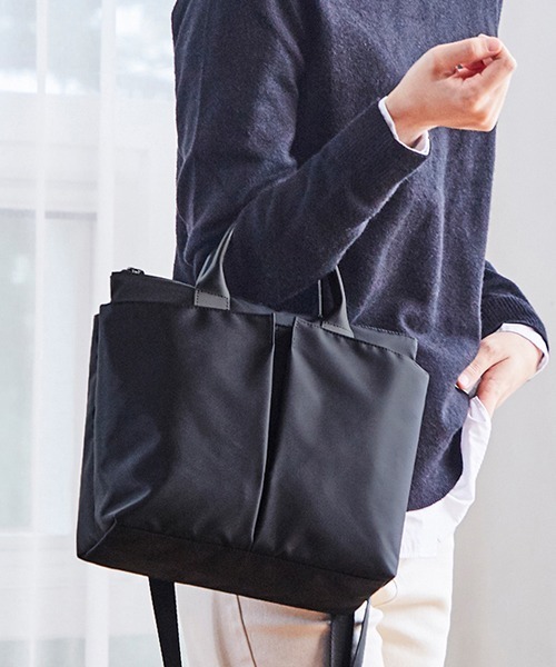 Fun & Daily（ファンアンドデイリー）の「高密度ナイロン・2WAYポケットバッグ（ショルダーバッグ・レディース・ブラック/ベージュ・FREE）」の6枚目の写真