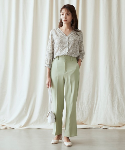 titivate(ティティベイト)の「センタープレスフレアパンツ(その他パンツ・レディース・ブラック/ベージュ/グリーン系その他/ダークオレンジ・M)」の11枚目の写真