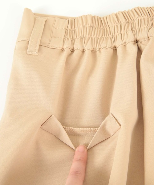 titivate(ティティベイト)の「センタープレスフレアパンツ(その他パンツ・レディース・ブラック/ベージュ/グリーン系その他/ダークオレンジ・M)」の7枚目の写真