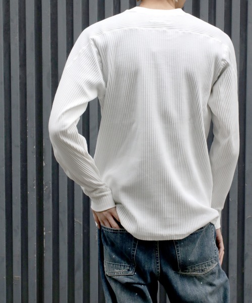 GREEN BOWL(グリーンボウル)の「GREEN BOWL Rib Pleat Long Sleeve T-shirts/グリーンボウル リブ プリーツ ロング スリーブ Tシャツ(Tシャツ/カットソー・メンズ・グリーン/オフホワイト・38/40)」の11枚目の写真