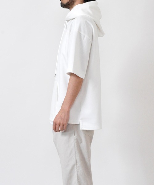 UP START（アップスタート）の「ポンチルーズシルエットハーフスリーブプルオーバーパーカー（パーカー・メンズ・グレイッシュベージュ/スモークピンク/グレー/ホワイト・MEDIUM/LARGE）」の16枚目の写真