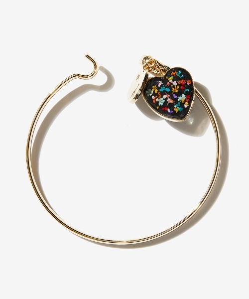 rehacer（レアセル）の「rehacer : Engage Heart Bangle Made in Japan / エンゲージ ハート バングル メイドインジャパン（バングル/リストバンド・レディース・ゴールド/シルバー・FREE）」の5枚目の写真