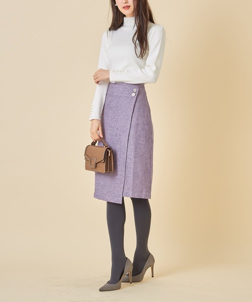 tocco closet(トッコ クローゼット)の「袖口パール付きタートルネックリブニットプルオーバー(ニット/セーター・レディース・ブラック/ブラウン/アイボリー・M)」の13枚目の写真