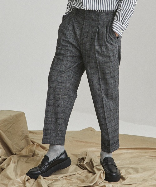 UNITED TOKYO（ユナイテッドトウキョウ）の「ダブルヘムワイドスラックス/セットアップ（スラックス・メンズ・グレー/ブルー・1/2/3/4）」の3枚目の写真